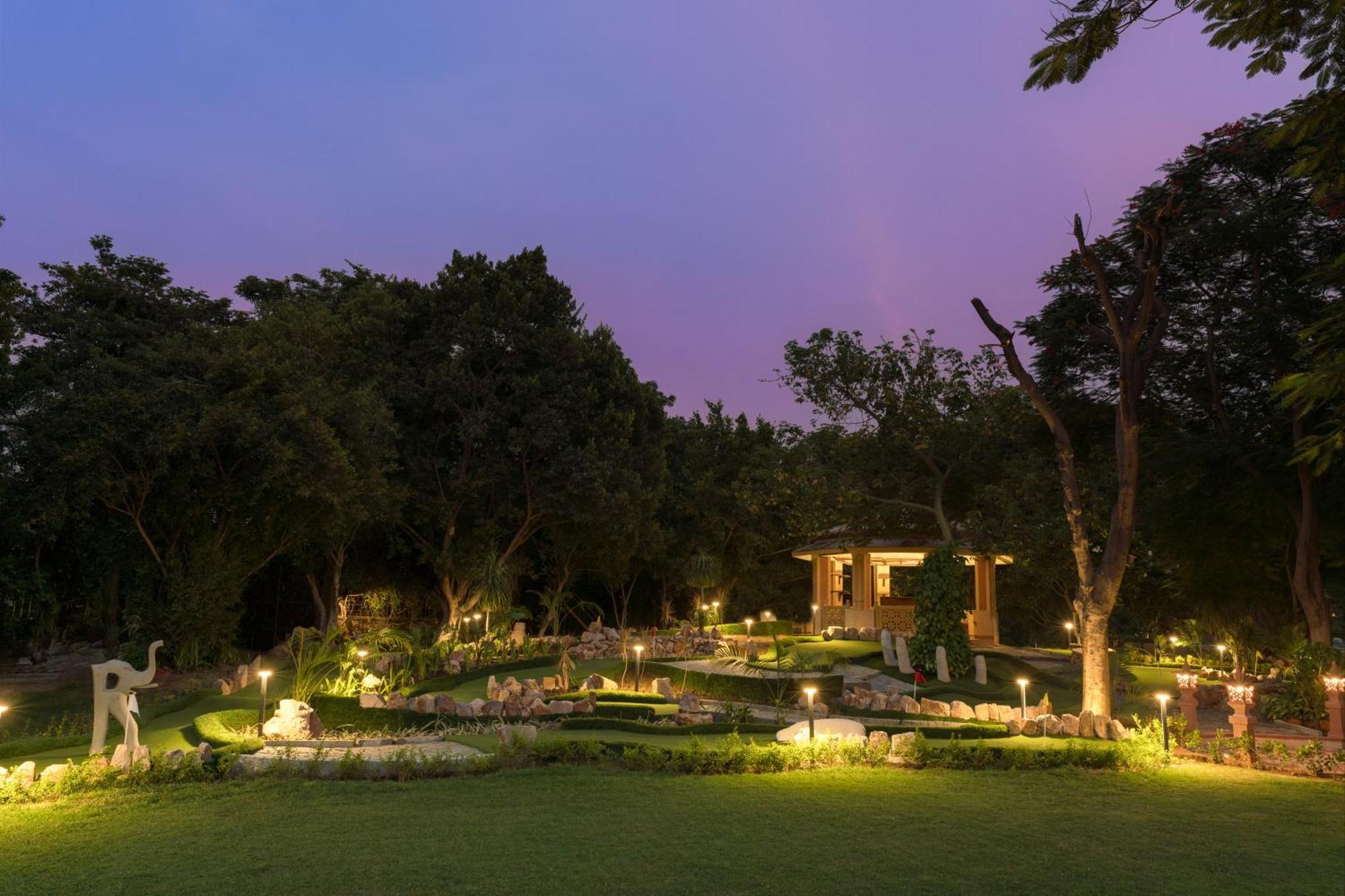 Heritage Village Resort & Spa Manesar-גורגאון מראה חיצוני תמונה